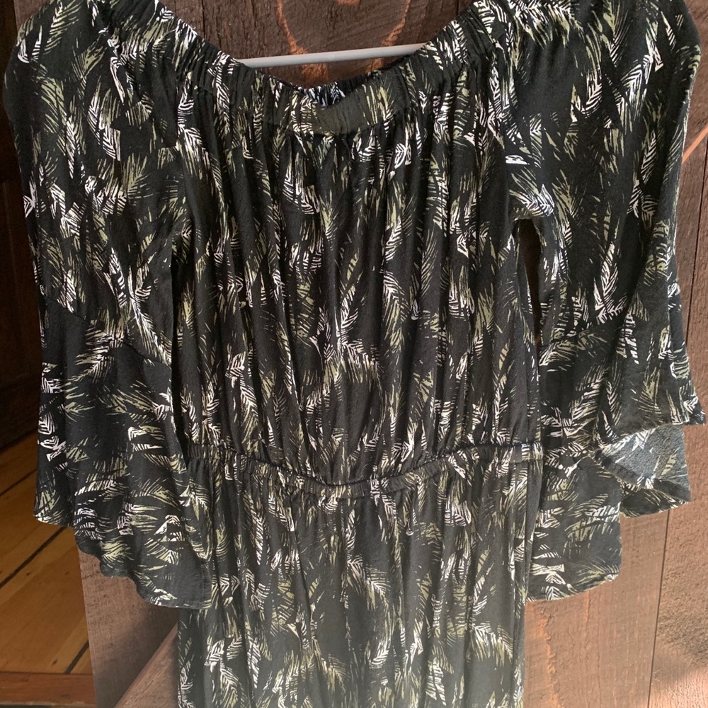 Express Romper - Picture 2 of 3